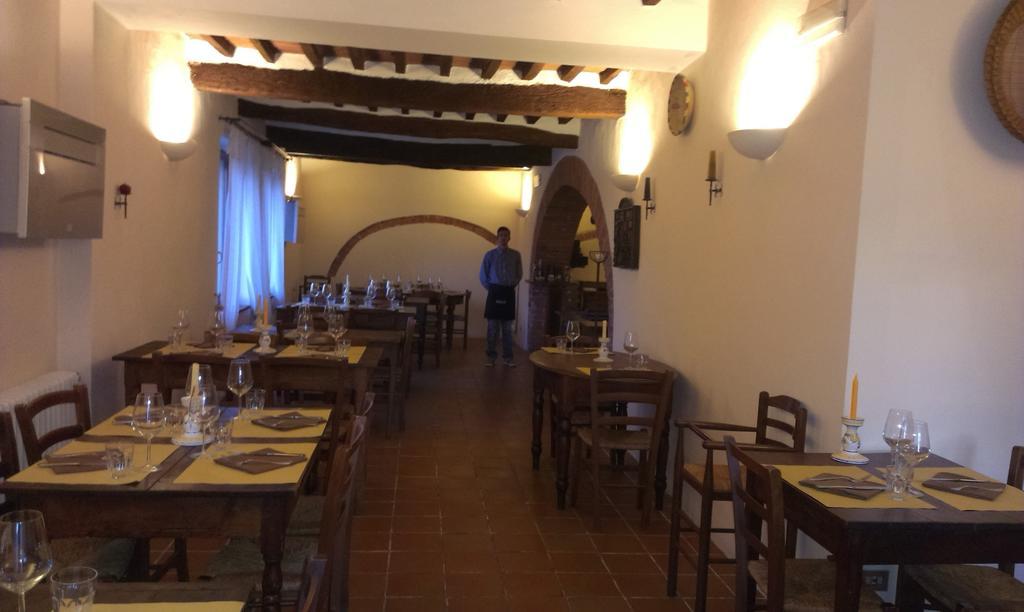 La Locanda Della Ribollita คิอูซี ภายนอก รูปภาพ